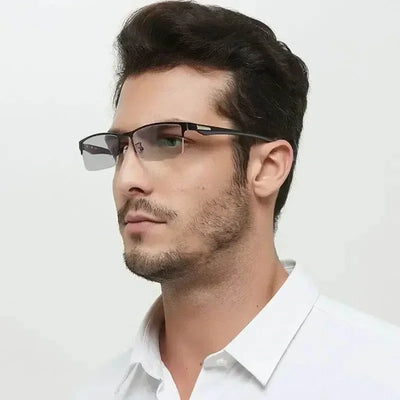 Smart Photochromic Reading Glasses for Men Trendy Presbyopia Sunglasses 2 in 1 Unisex Farsighted Eyewear Prescription +1.0 +1.5